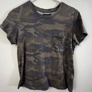 Super Cute Abercrombie Camo Tee